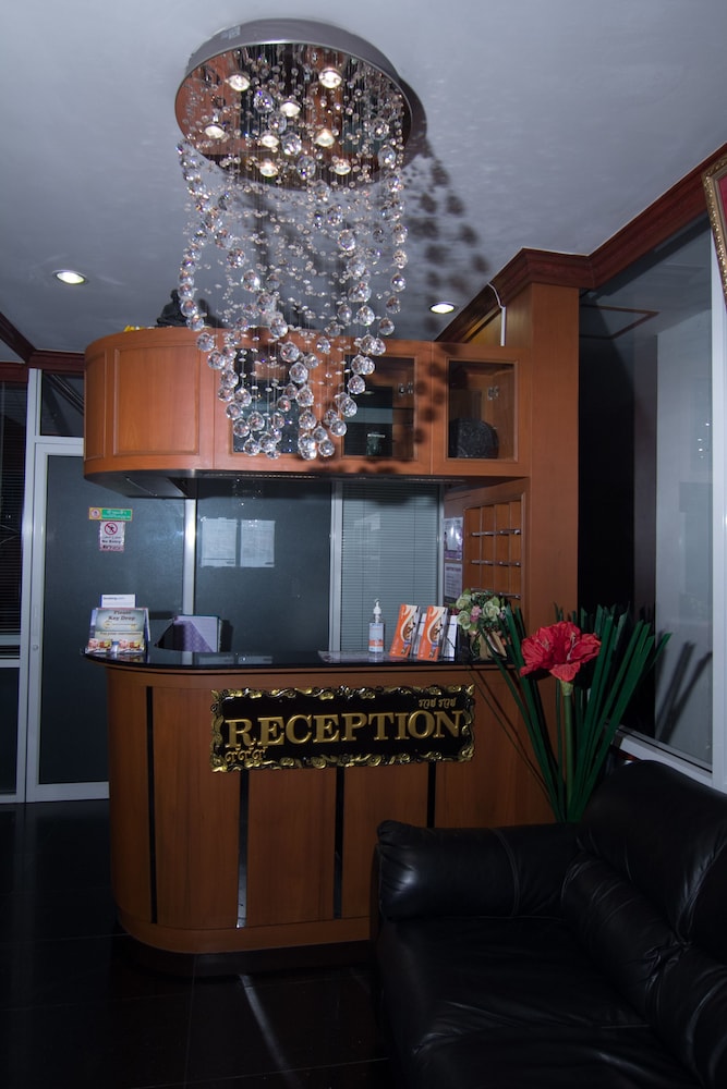 sky suites