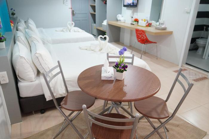 ma non nont hotel and apartment