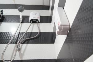 ma non nont hotel and apartment