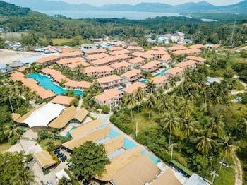 Blue Bay Resort,On The Beach,5 star