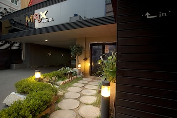 max motel
