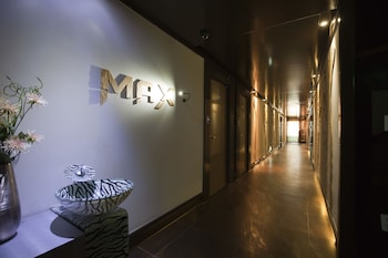 max motel