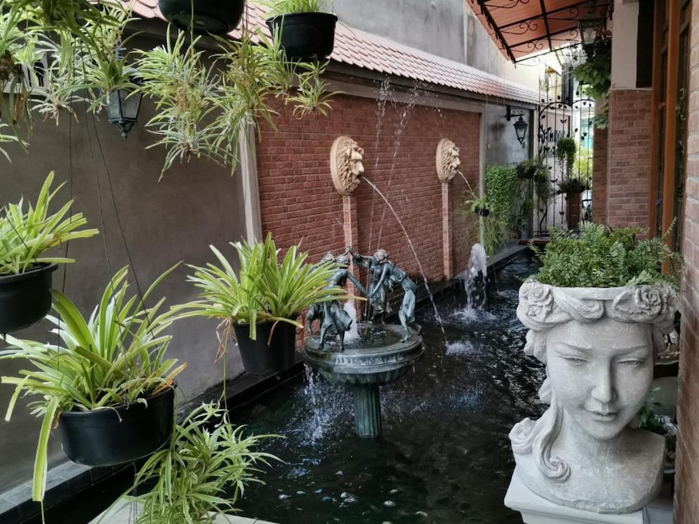 harmony inn