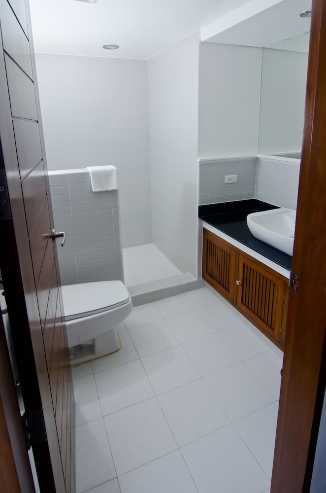 giulius boracay italian resort