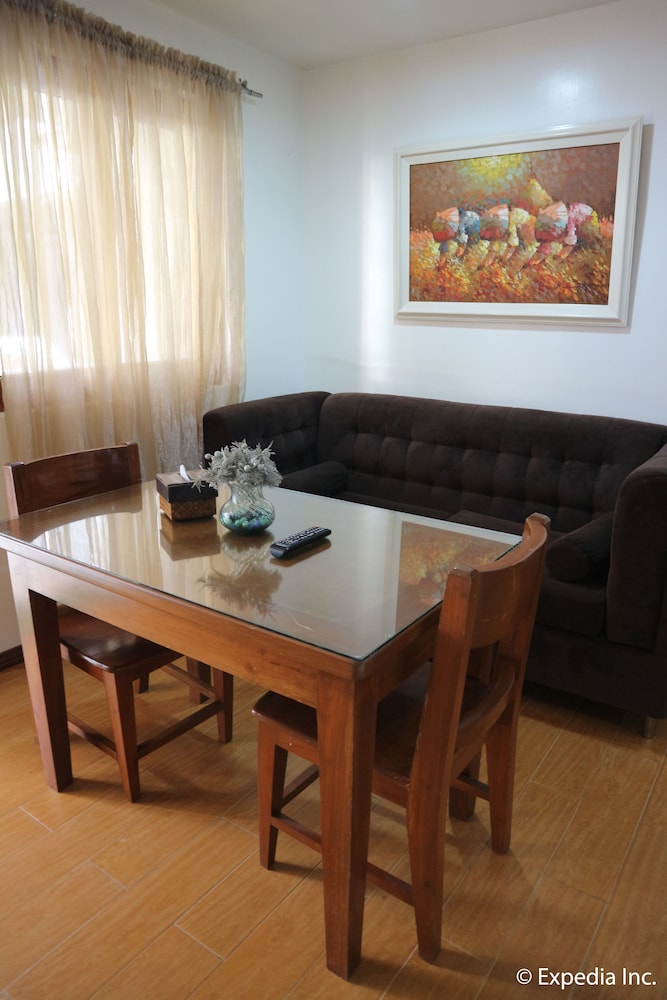 giulius boracay italian resort