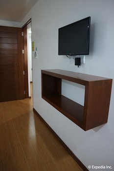 giulius boracay italian resort