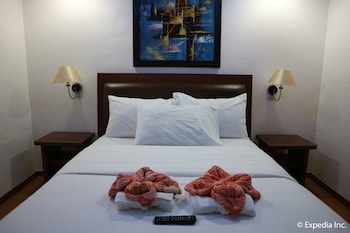 giulius boracay italian resort