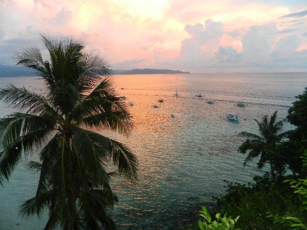 giulius boracay italian resort