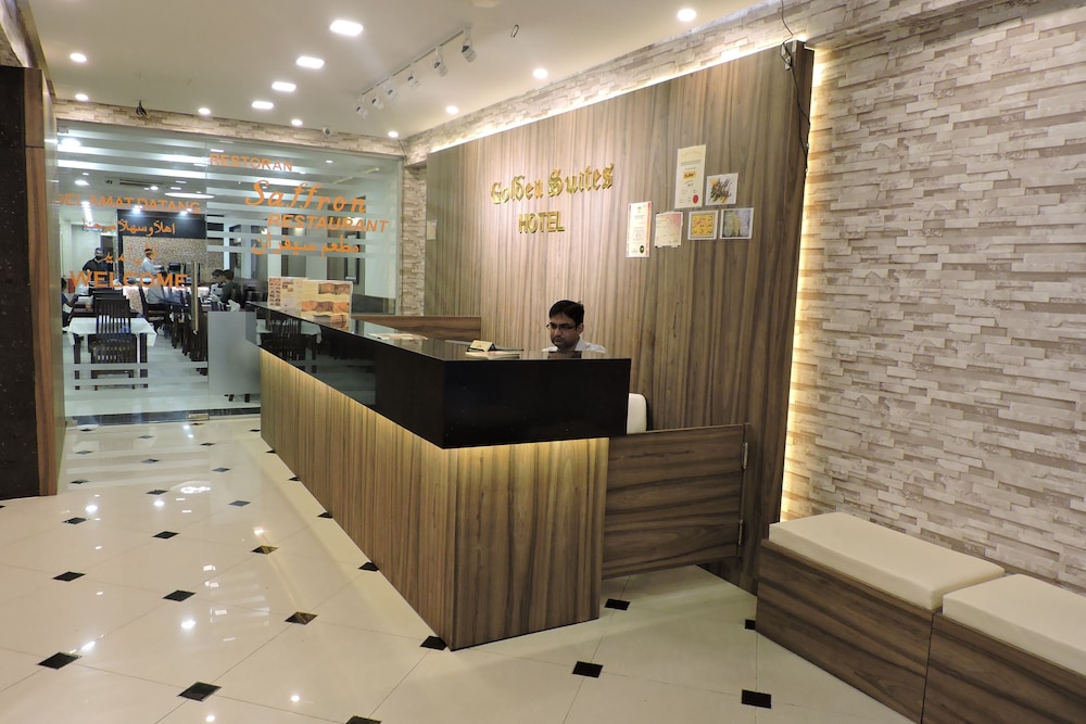 golden suites hotel