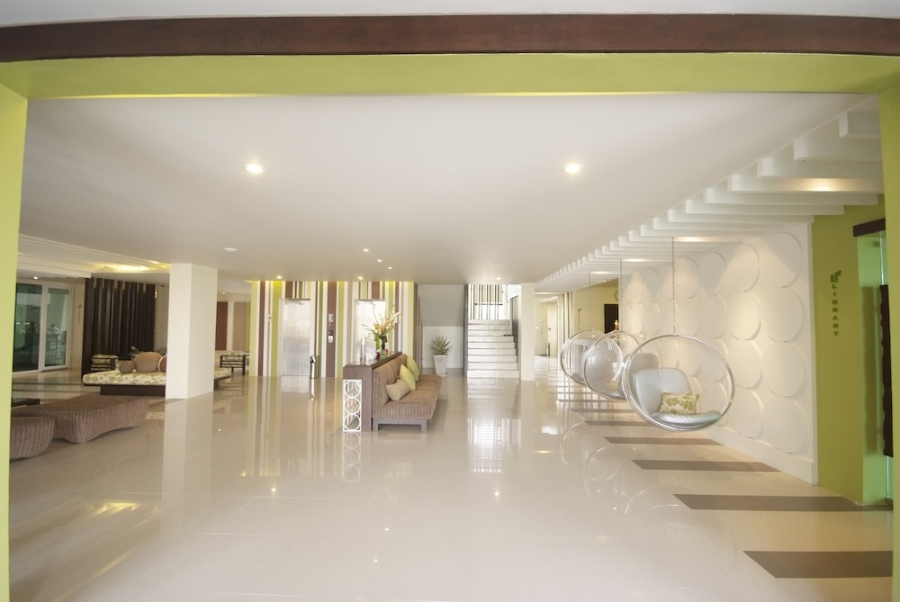 silathip huahin serviced apartment and hotel