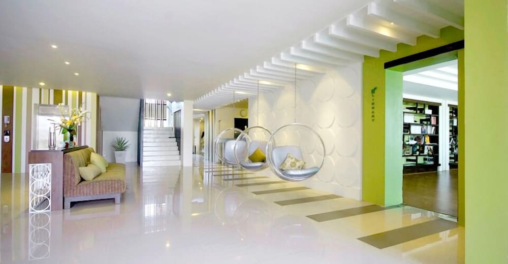 silathip huahin serviced apartment and hotel