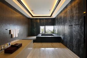 mulan motel taichung