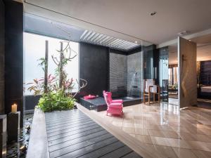 mulan motel taichung