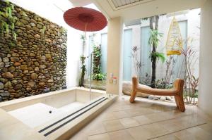 mulan motel taichung