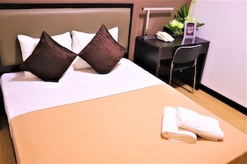 The Studio 18 Residences,Manila>>Mandaluyong,3 star