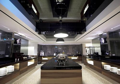 royal group hotel ho yi branch