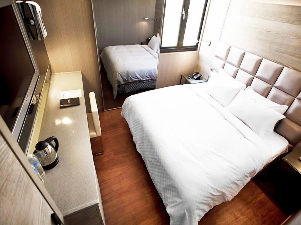 royal group hotel ho yi branch