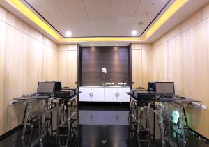 royal group hotel ho yi branch