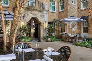 ambassador hotel oklahoma city autograph collection