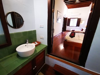 east indies mansion