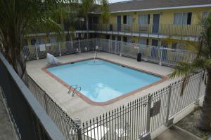 Americas Best Value Inn & Suites Groves Port Arthur,Groves>>Beaumont,2 star