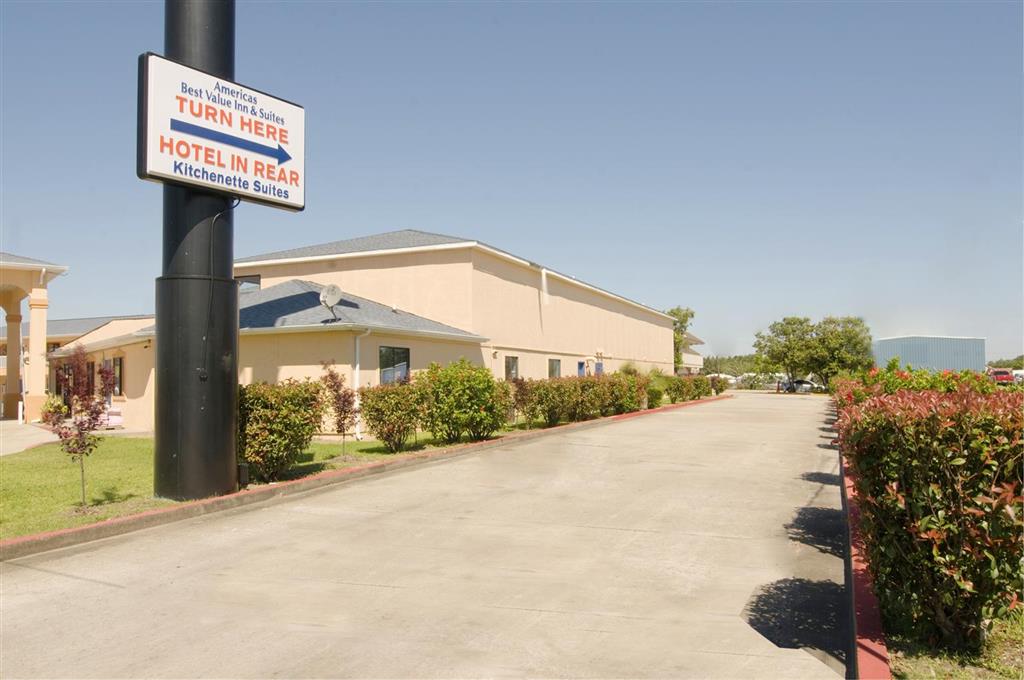 americas best value inn and suites groves port arthur