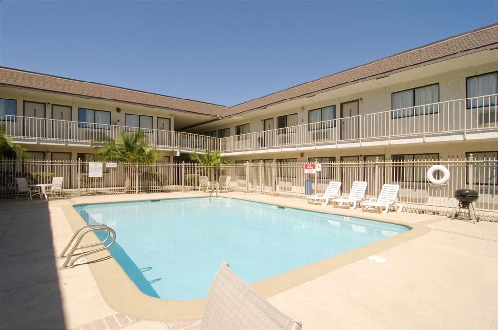 americas best value inn and suites groves port arthur