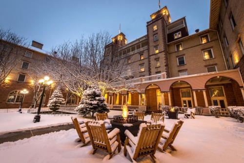 hotel colorado