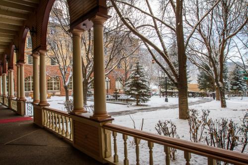hotel colorado