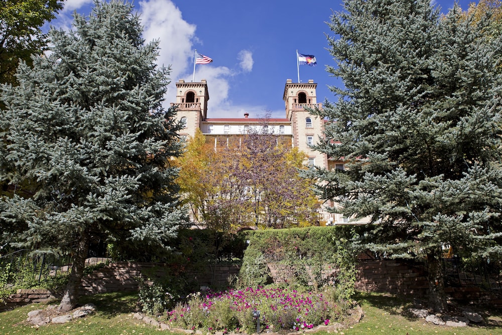 hotel colorado