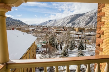 hotel colorado