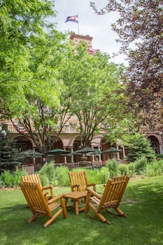 hotel colorado