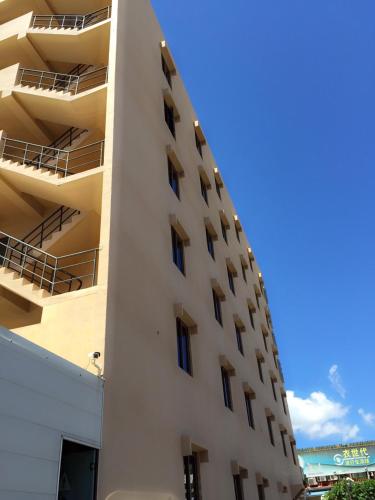 the riverside hotel hengchun
