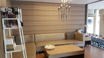 the riverside hotel hengchun