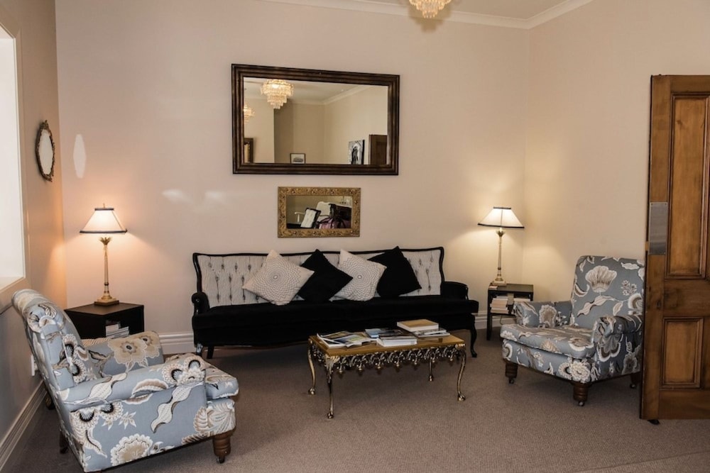 the grange boutique b and b