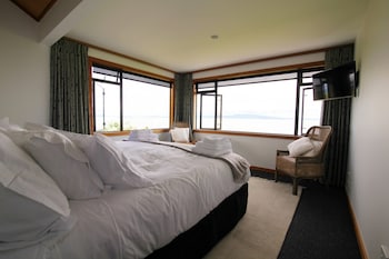 te puru beach lodge