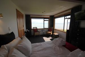 te puru beach lodge