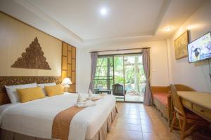 100 islands resort and spa