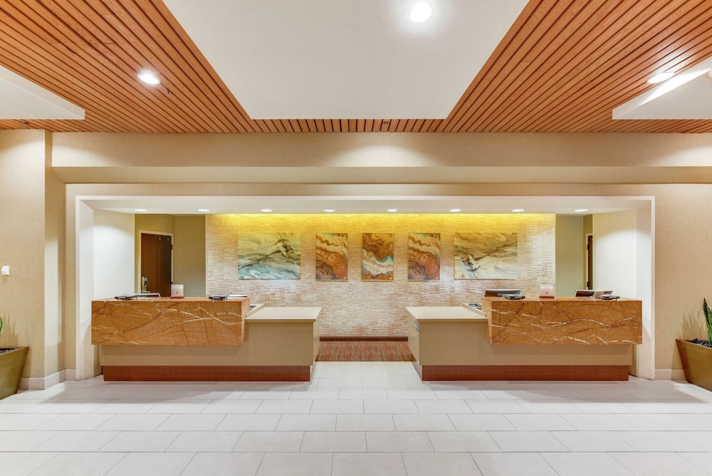hotel fera anaheim a doubletree by hilton