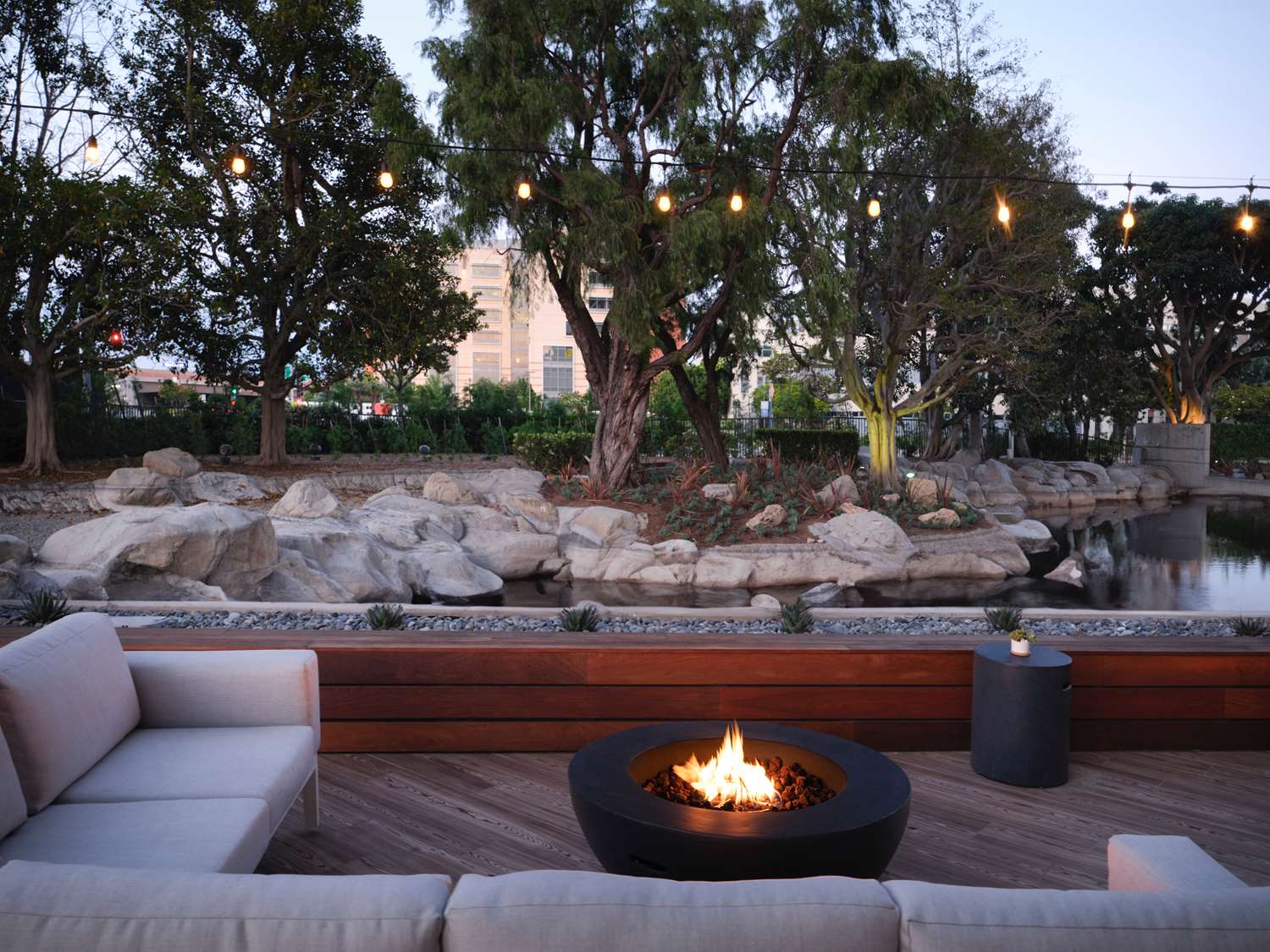 hotel fera anaheim a doubletree by hilton
