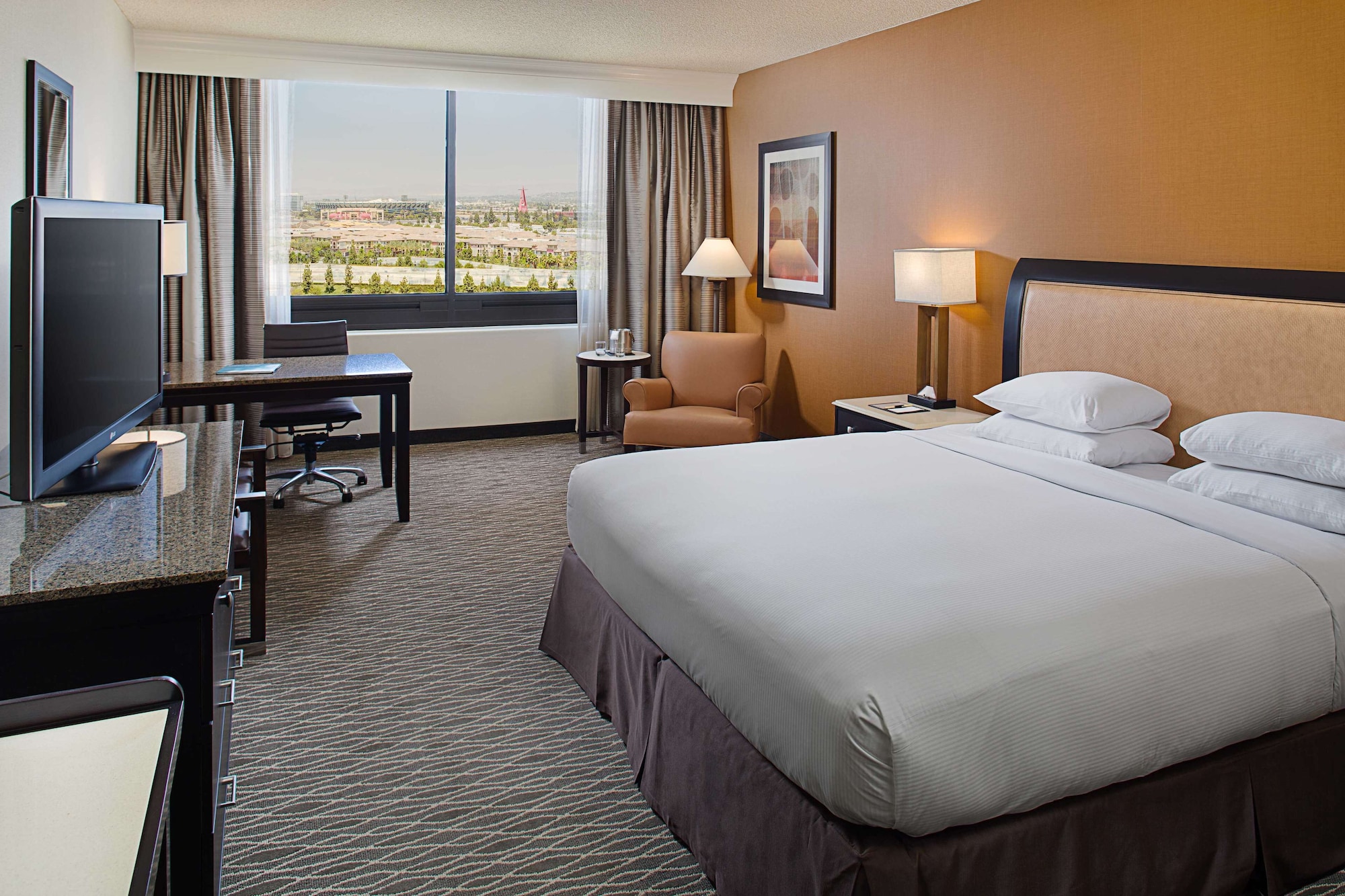 hotel fera anaheim a doubletree by hilton