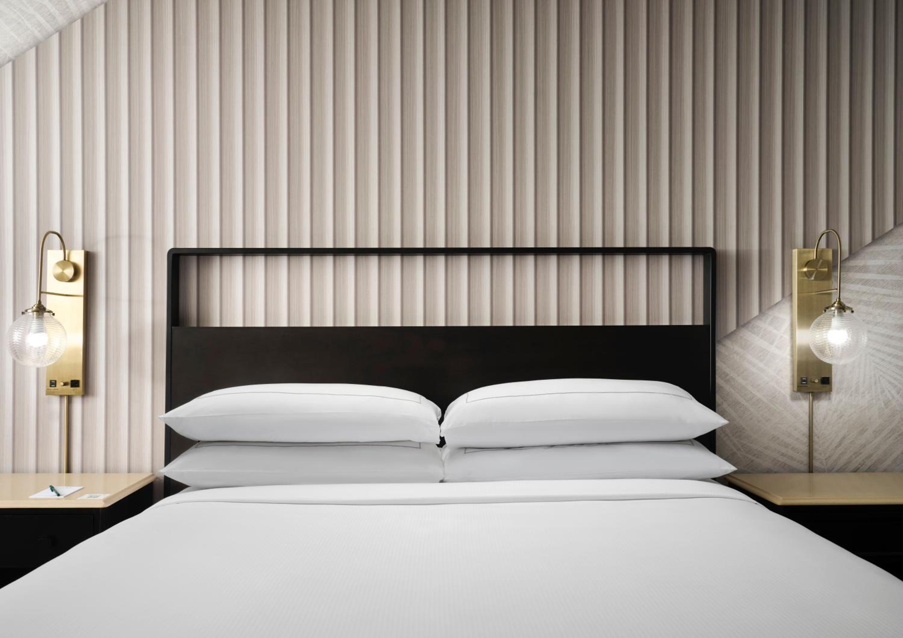 hotel fera anaheim a doubletree by hilton