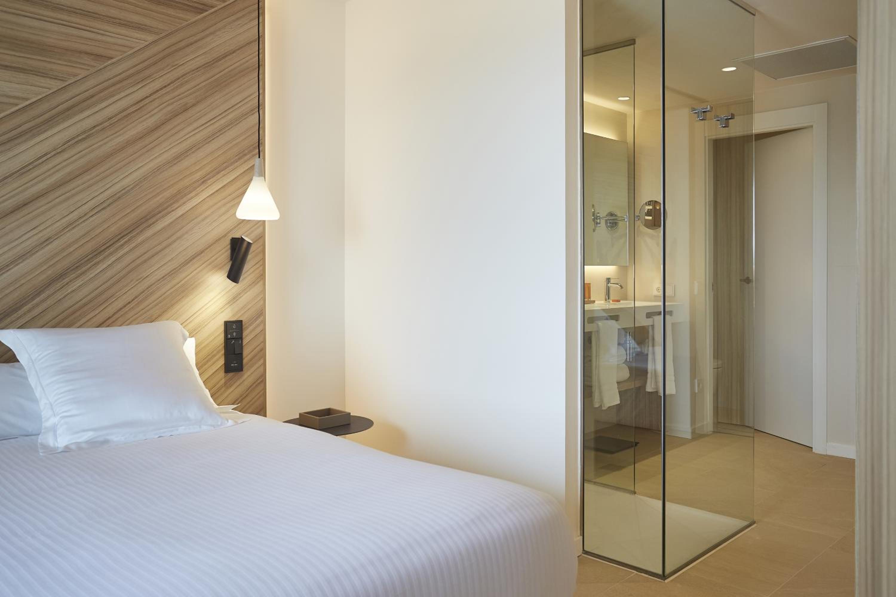 hotel fera anaheim a doubletree by hilton