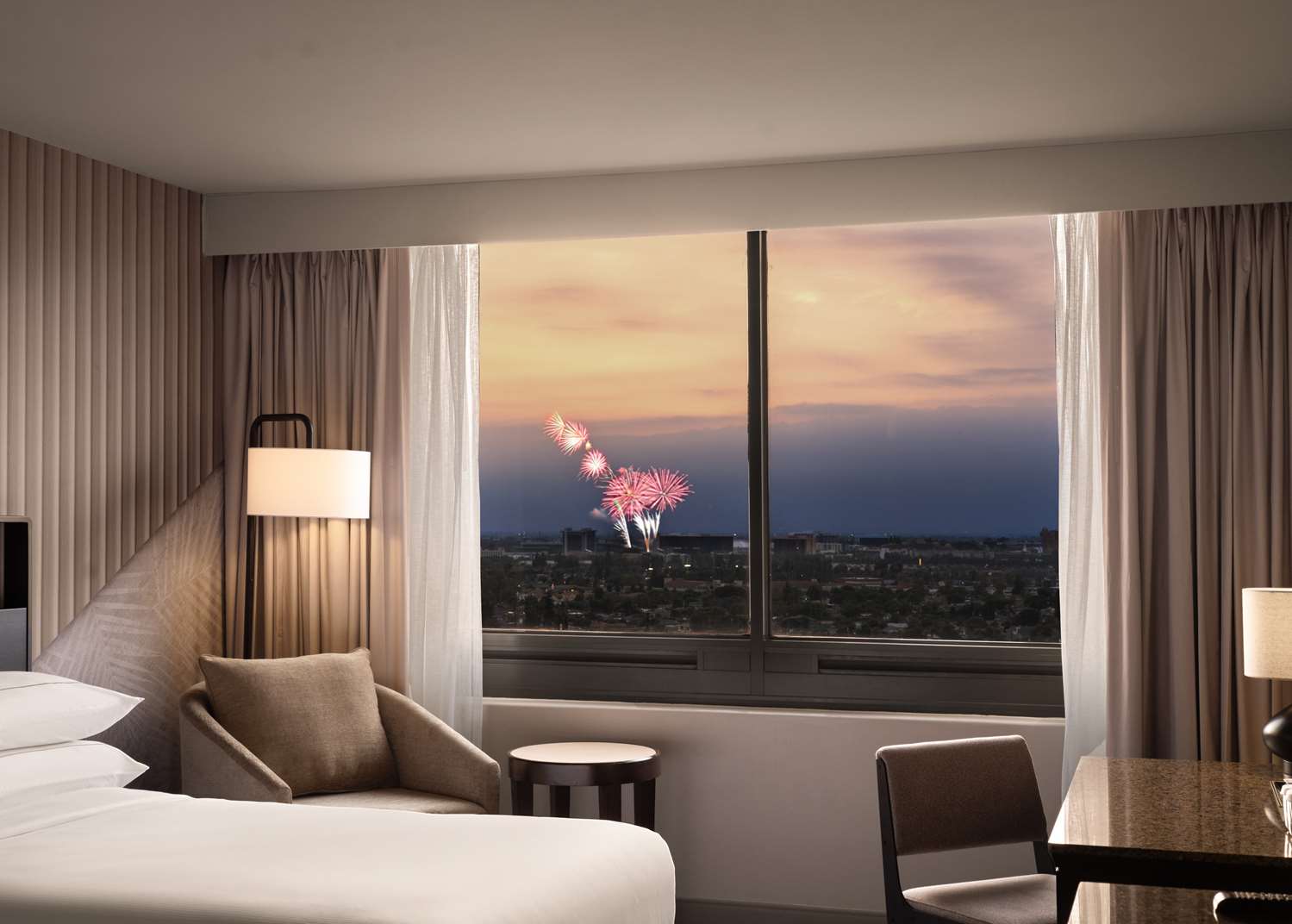hotel fera anaheim a doubletree by hilton