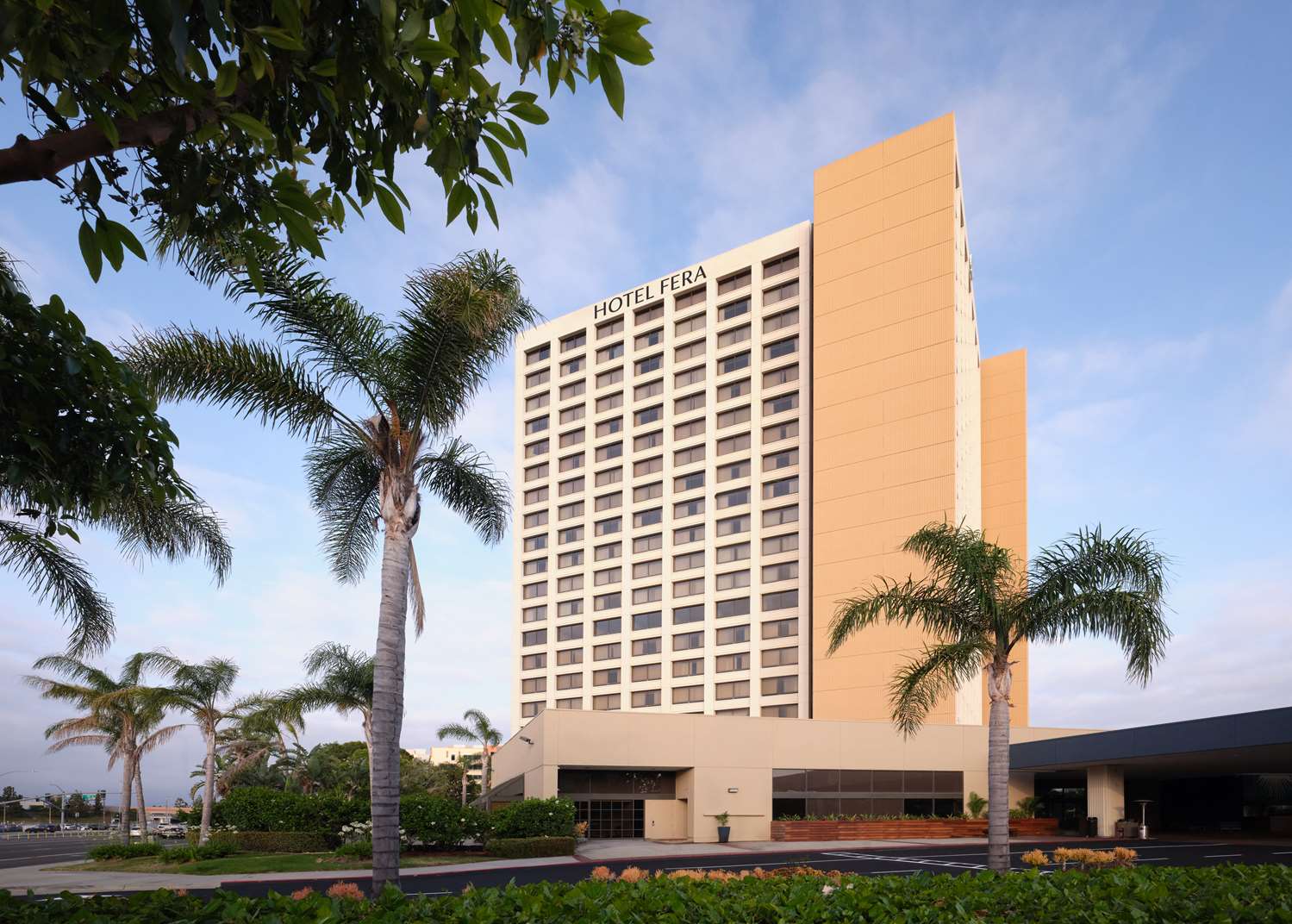 hotel fera anaheim a doubletree by hilton