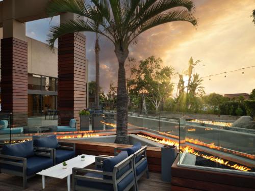 hotel fera anaheim a doubletree by hilton