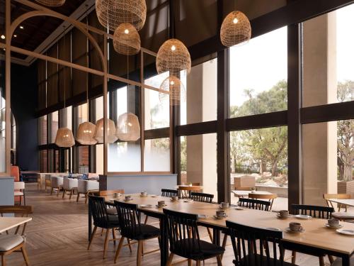 hotel fera anaheim a doubletree by hilton