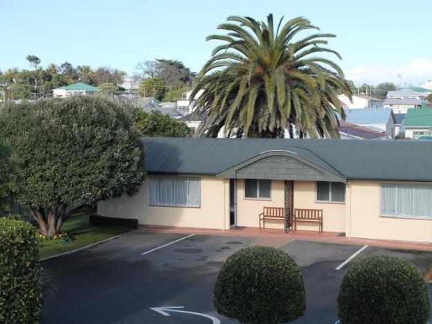 riverview motel