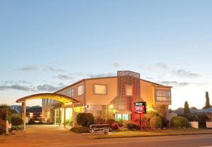 riverview motel