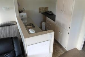 riverview motel